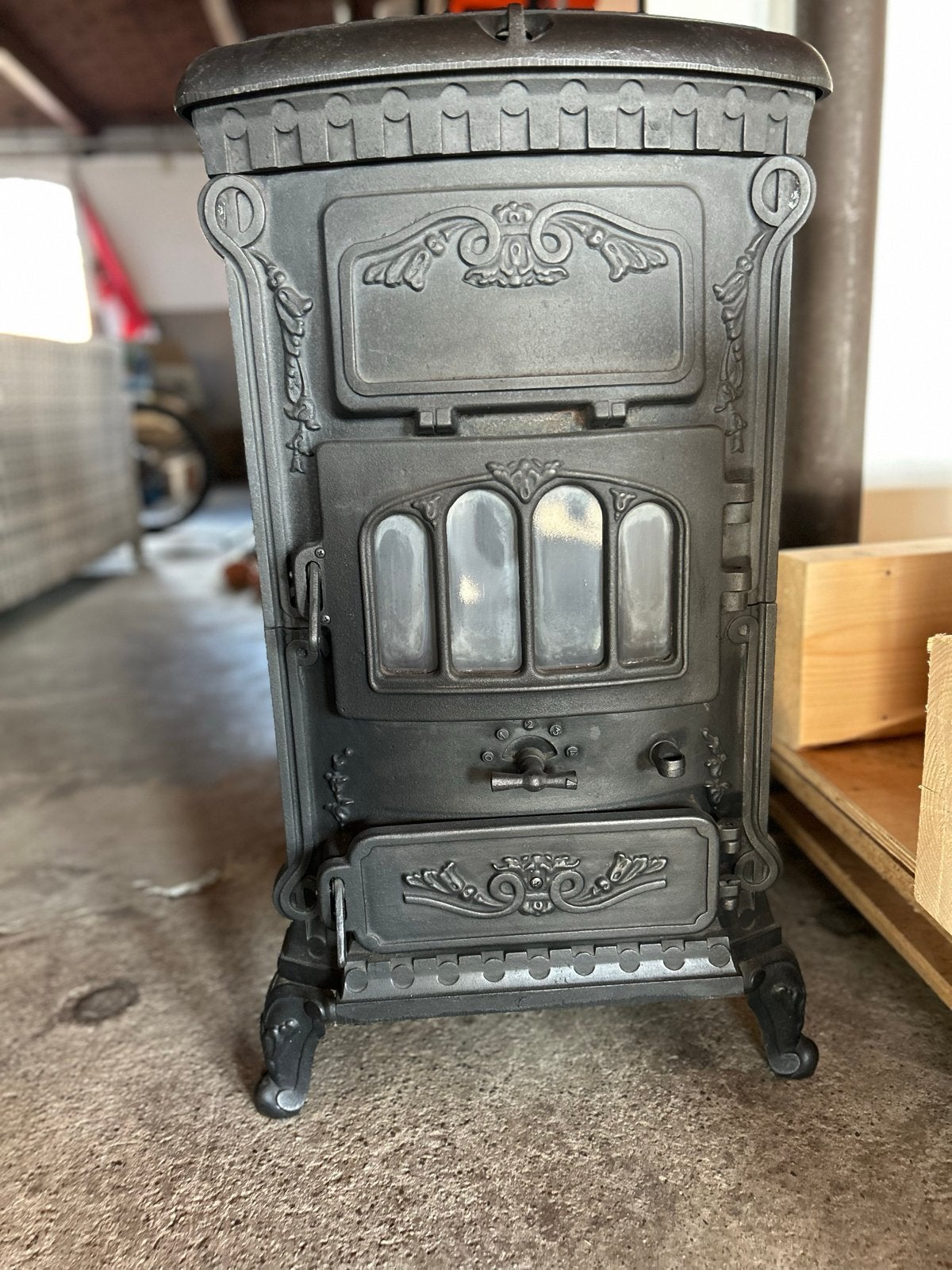 Antieke gietijzeren gaskachel - Thermocet Rose 11.6 kW, Ophalen, Gebruikt, Gas, Vrijstaand