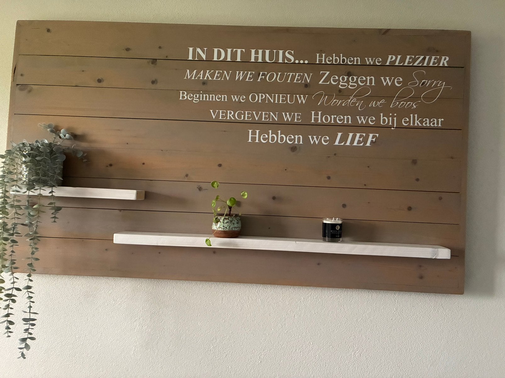 Wandbord hout met tekst 1.34 x 0.75, Ophalen, 134 cm, Hout, Zo goed als nieuw