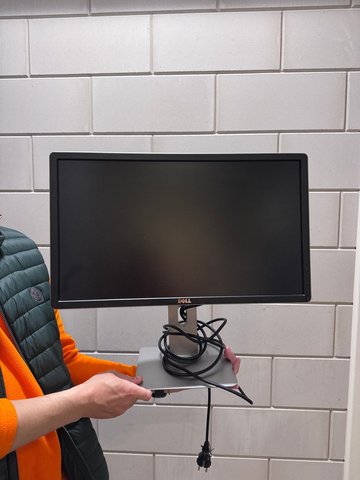 Dell P2314HT 23 inch Full HD Monitor, Computers en Software, Monitoren, Gebruikt, 61 t/m 100 Hz, DisplayPort, In hoogte verstelbaar