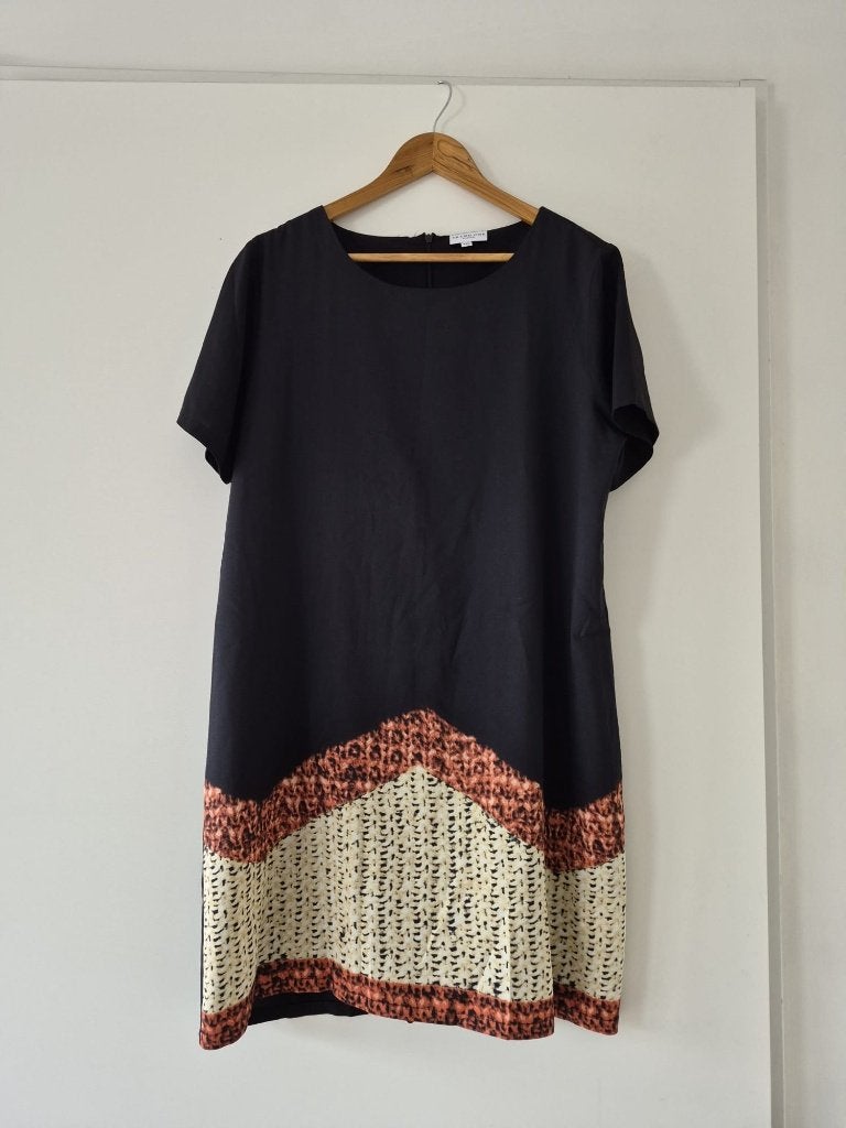Jurk Trend One maat XXL dames / zwart, Zwart, Maat 46/48 (XL) of groter, Ophalen of Verzenden, Boven de knie