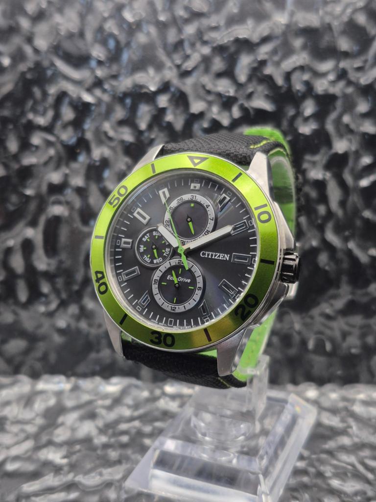 Citizen Eco-Drive Metropolitan AP4030-06E Green Bezel, 6-1-12, Tanashi-cho, Nishi-Tokyo-shi, Tokyo 188-8511, Japan, Ophalen of Verzenden