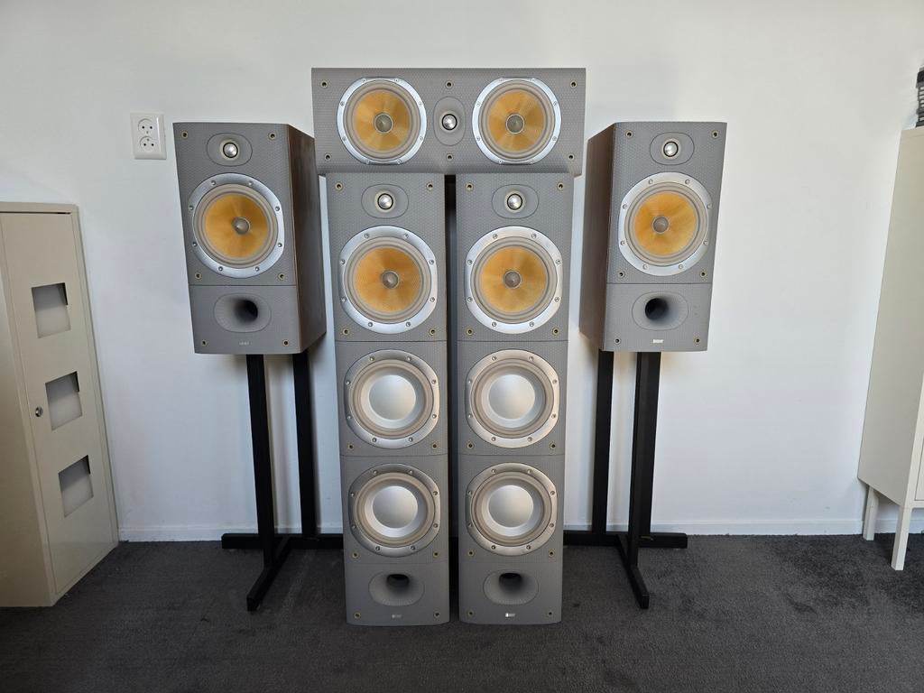 B&W Surround Set DM600 Serie Bowers & Wilkins Excl stands, Audio, Tv en Foto, Ophalen, Zo goed als nieuw, 60 tot 120 watt, Bowers & Wilkins (B&W)