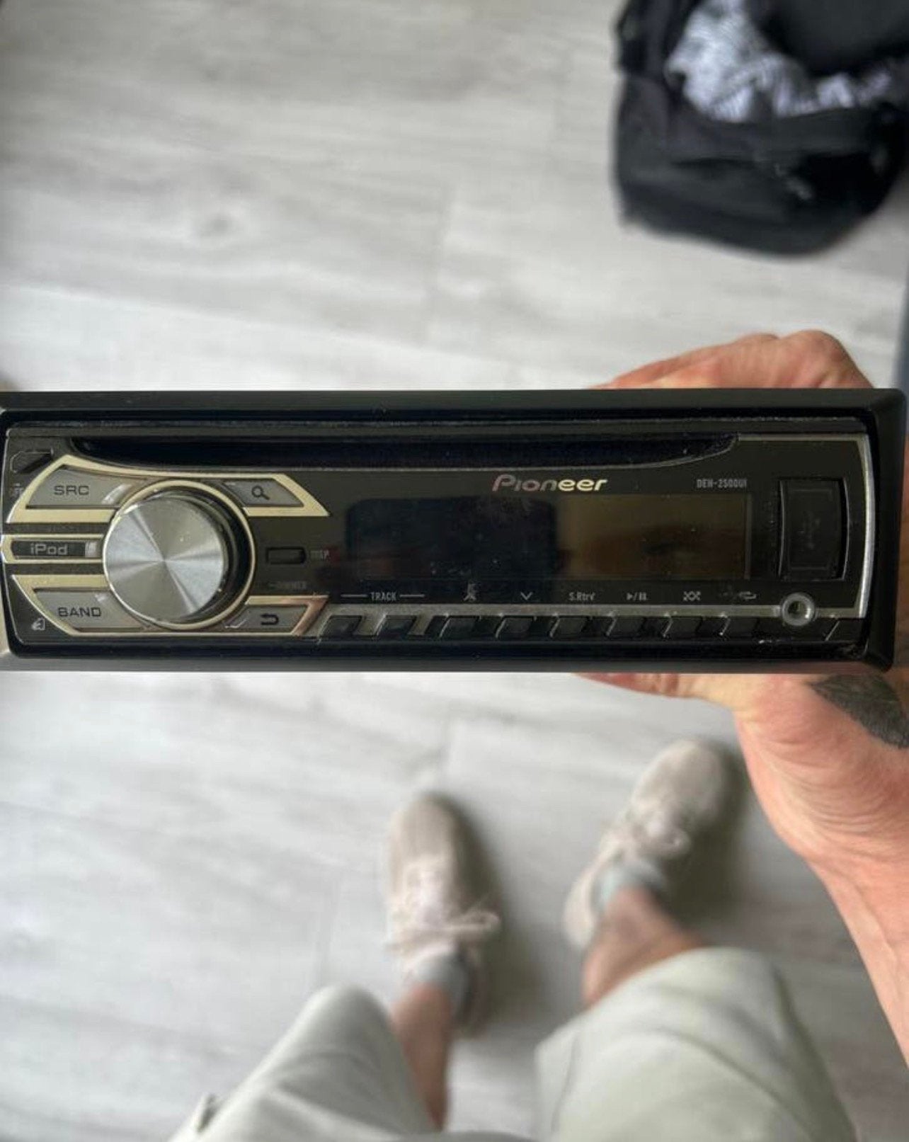 Pioneer DEH-2500UI Autoradio met iPod/USB, Auto diversen, Autoradio's, Ophalen of Verzenden, Gebruikt