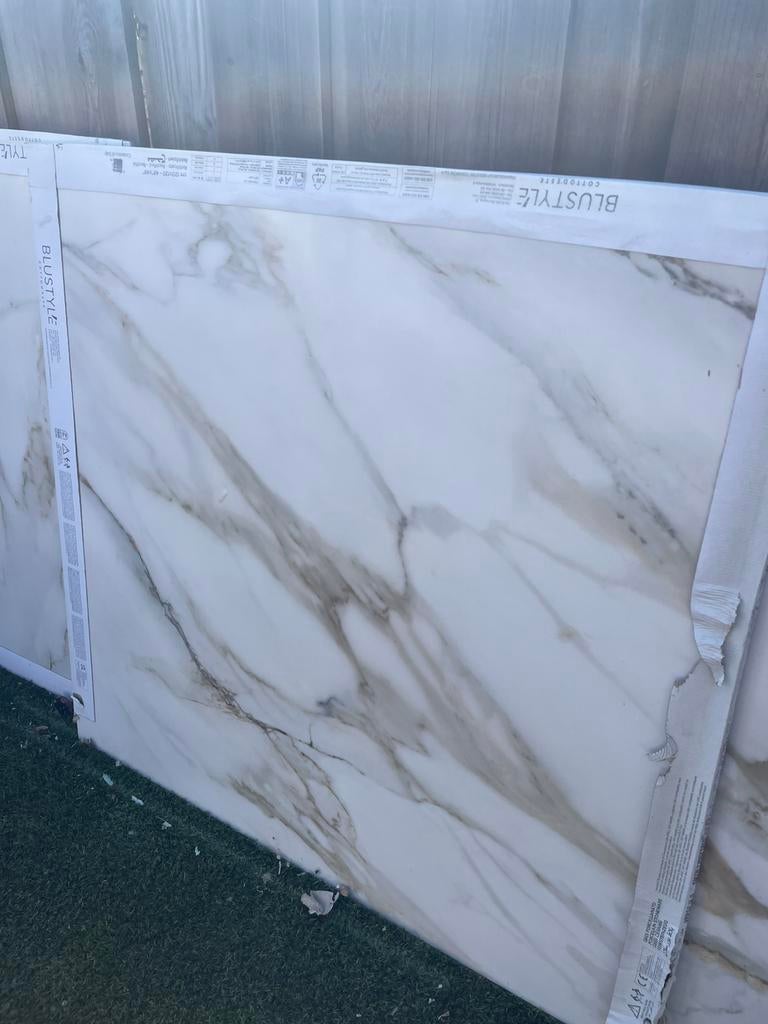 3 tegels marmer 120x120cm, 60 cm of meer, Nieuw, Vloertegels, 60 cm of meer