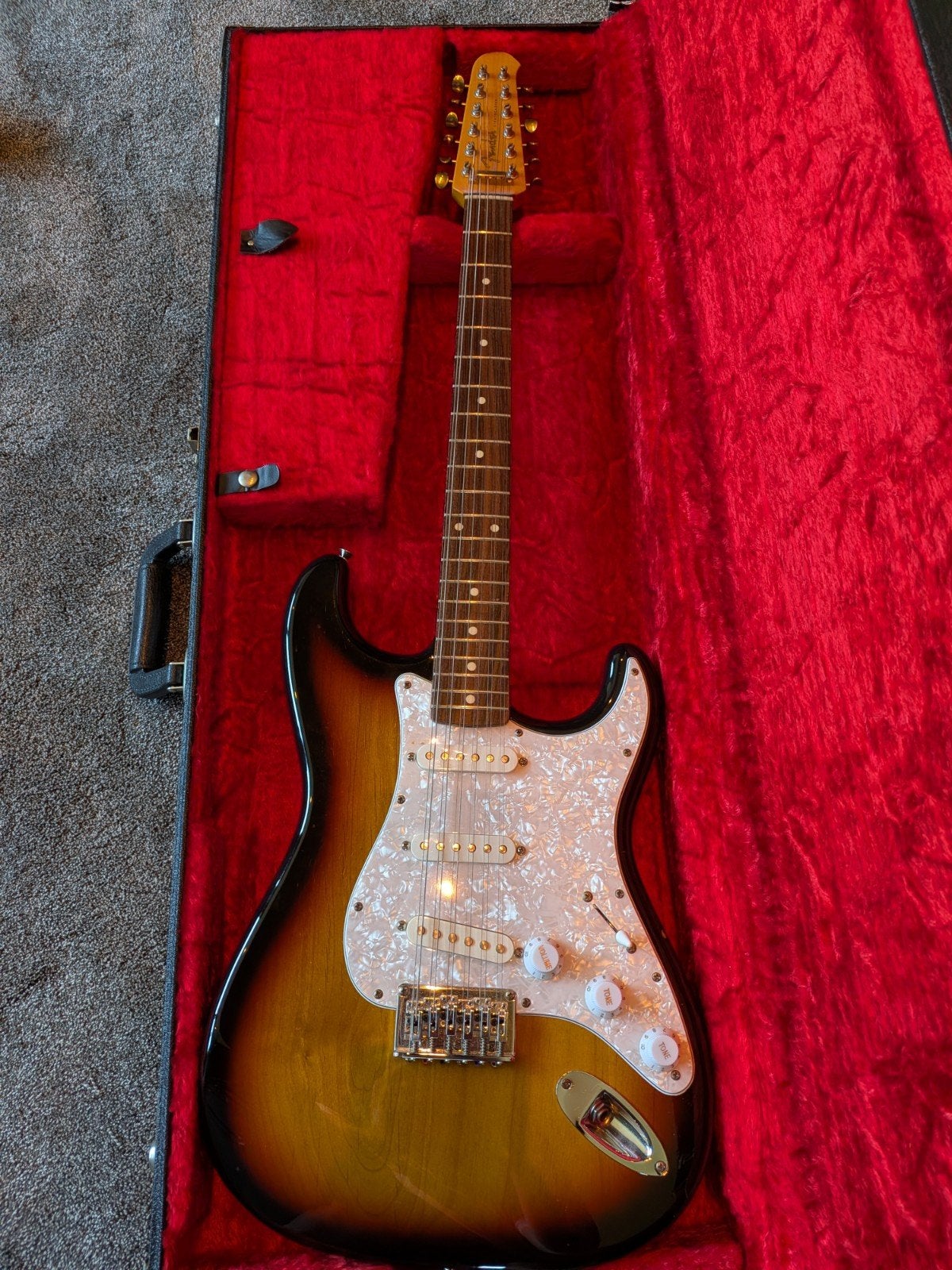 Fender Stratocaster XII (12-String) MIJ Japan 2007-2010, Muziek en Instrumenten, Snaarinstrumenten | Gitaren | Elektrisch, Ophalen