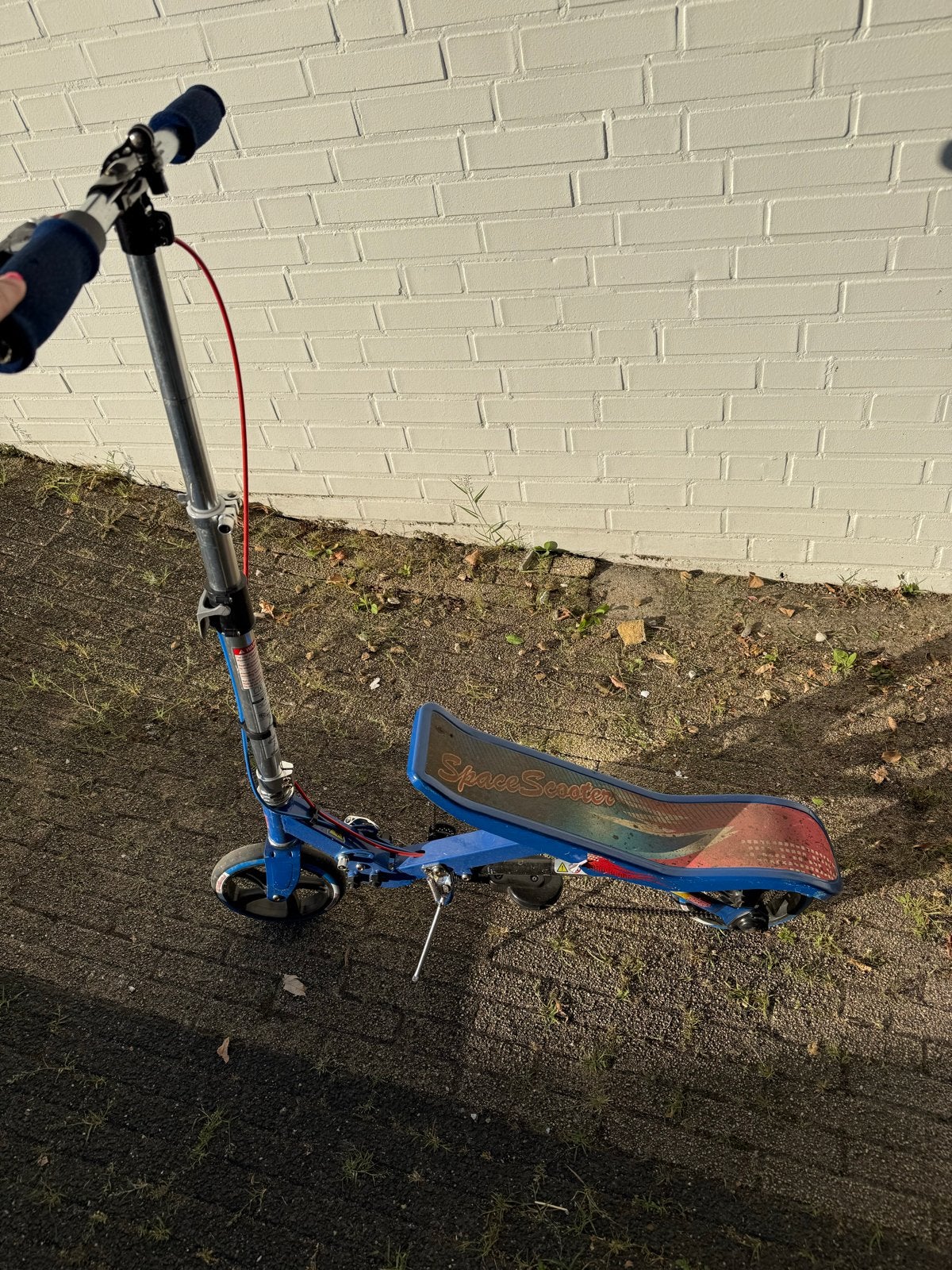 Blauwe en roze spacescooter - Prijs per stuk, Ophalen, Gebruikt, Gewone step