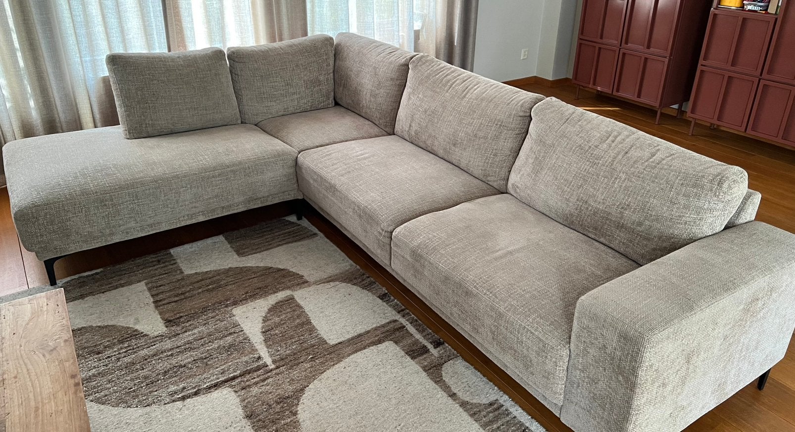 Hoekbank beige/sand in zeer nette staat, Ophalen, 250 tot 300 cm, Gebruikt, Hoekbank