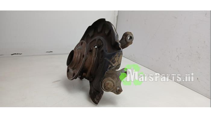 Fusee links-voor van een Volkswagen Golf, Gebruikt, -, Volkswagen, -