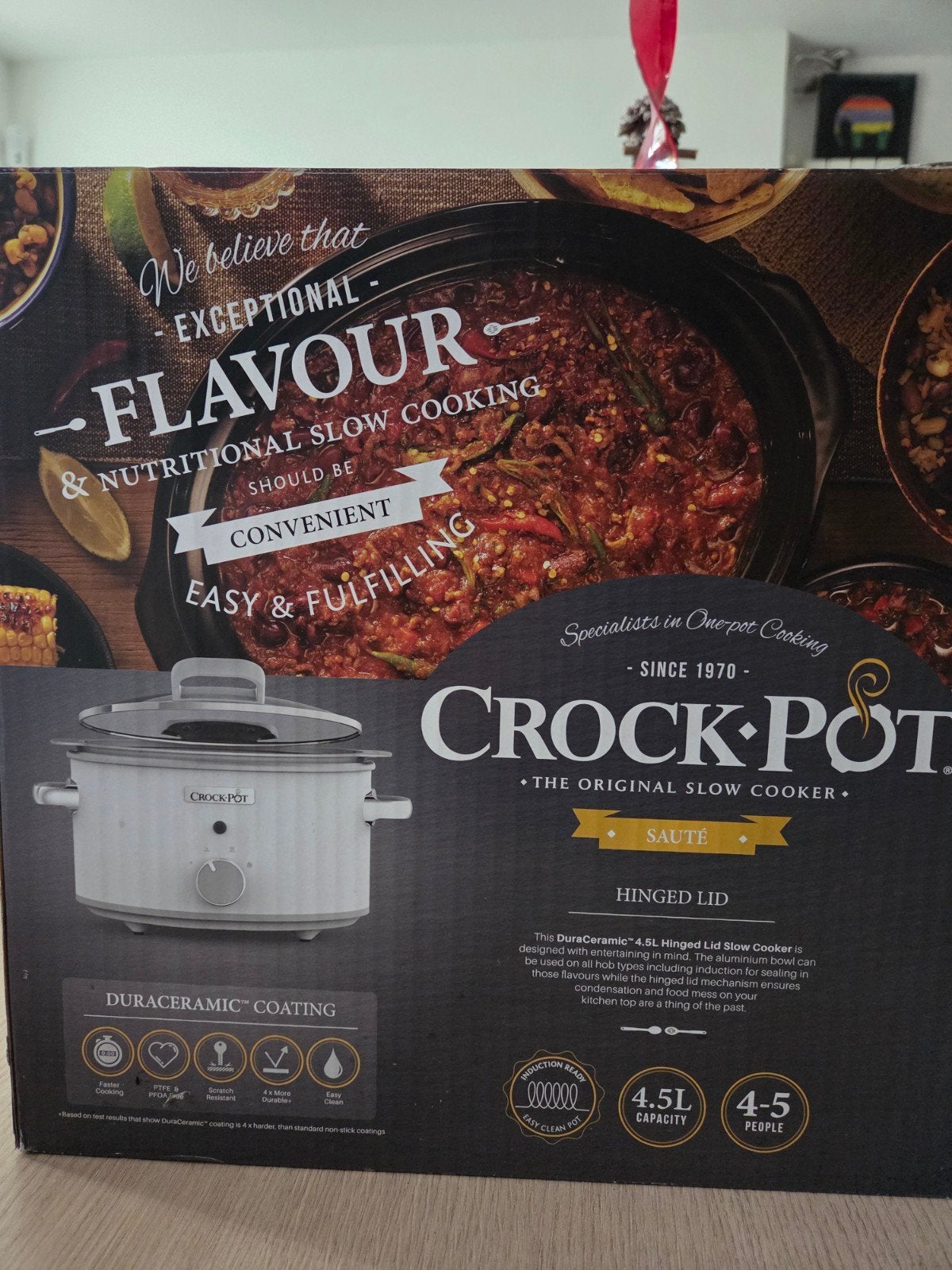 Nieuwe Crock-Pot Slowcooker - 4.5L met Duraceramic Coating, 4 liter of meer, Ophalen of Verzenden, Nieuw, 1 snelheid