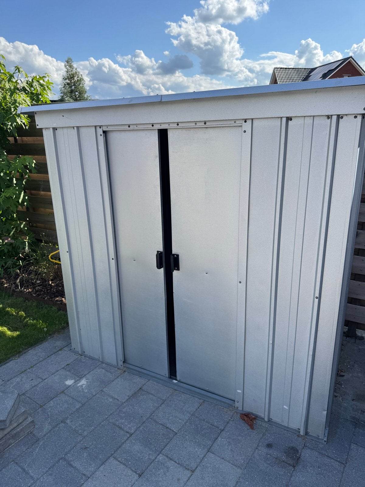 Metalen tuinhuisje, Gebruikt, Tuinhuis, Minder dan 200 cm, Zonder ramen