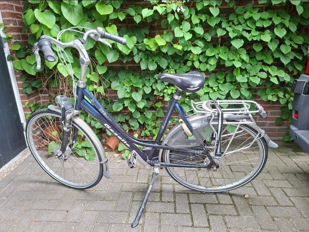 Gazelle damesfiets met 8 versnellingen en 28 inch wielen, Ophalen, Gebruikt, Versnellingen, 56 cm of meer
