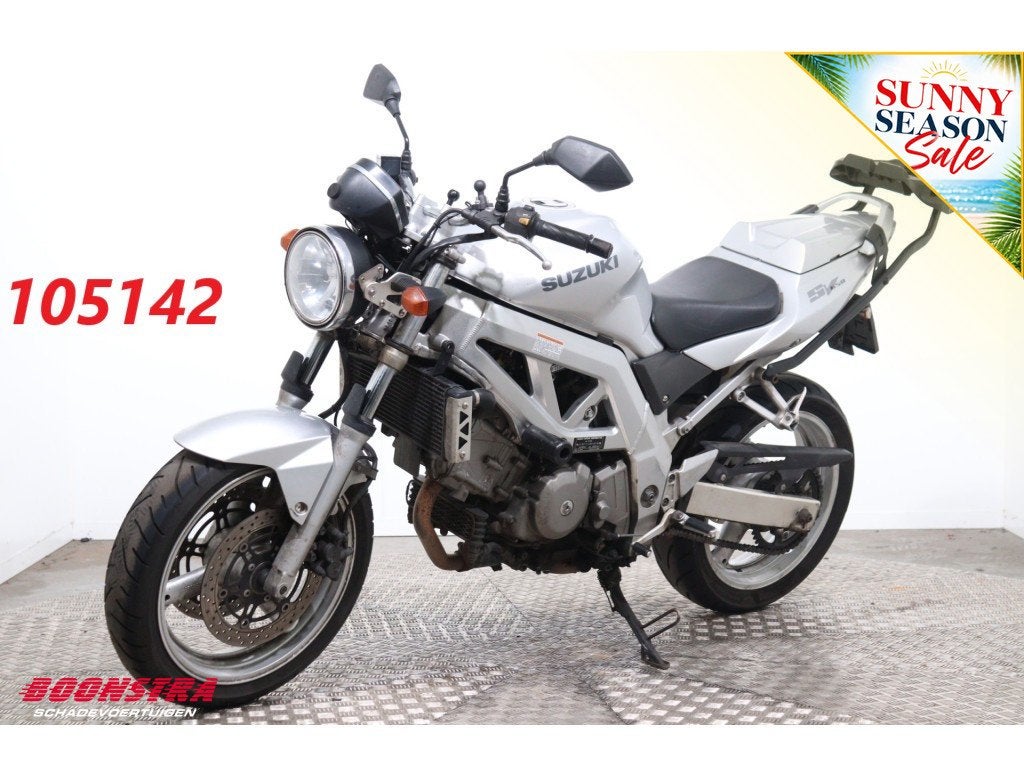 Suzuki SV 650 Leo Vince (bj 2003), Dopplerlaan 4
9207HC  DRACHTEN, NL, Meer dan 35 kW, Sales@boonstraschadevoertuigen.nl, 645 cc