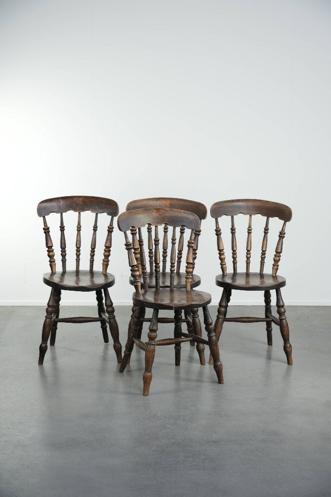 Set van 4 antieke Engelse houten Windsor bistrostoelen, Ophalen