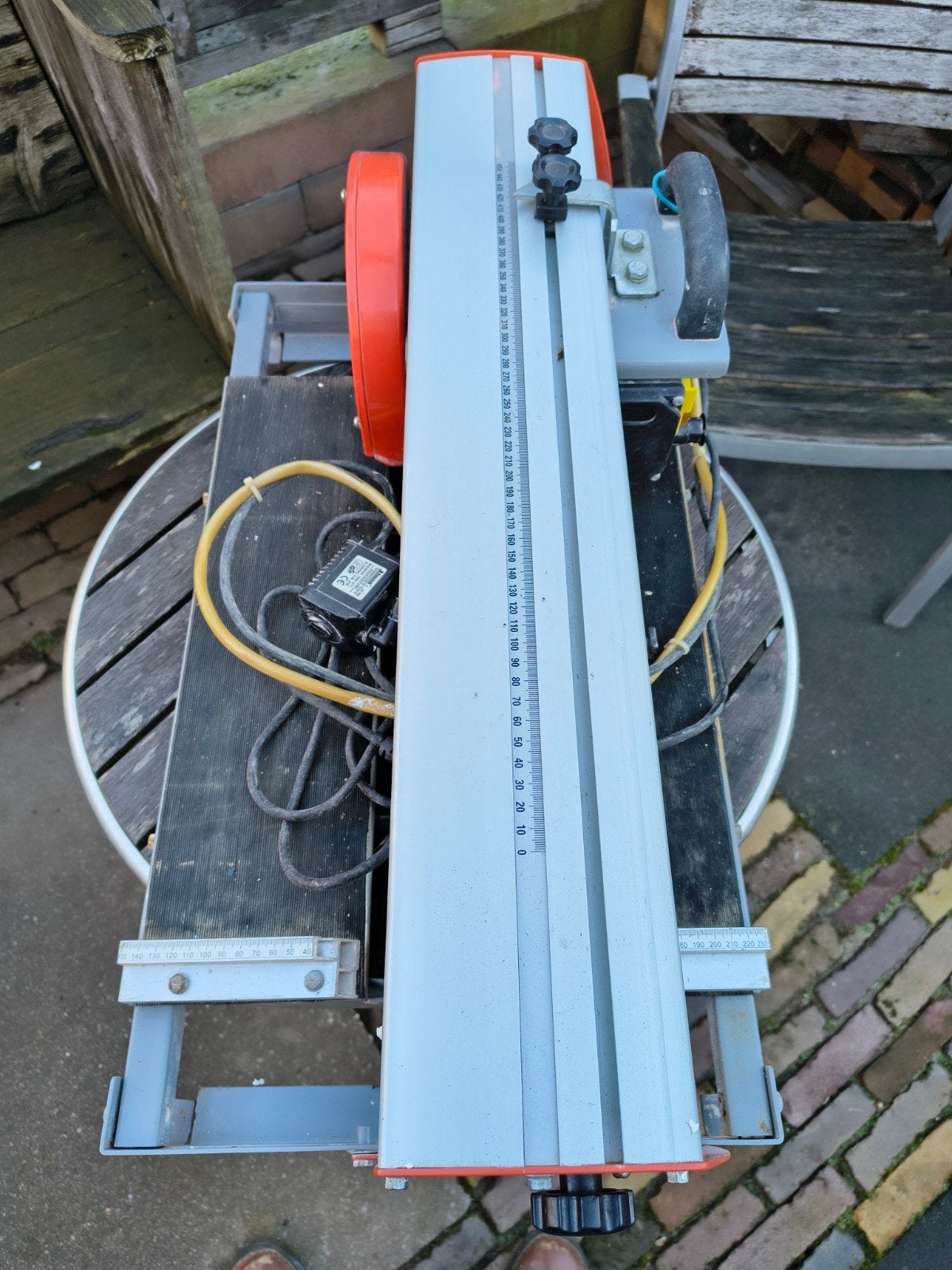Einhell TPR 180 Radiaal Tegelsnijder - Gebruikt, Doe-het-zelf en Verbouw, Gebruikt, Overige typen, Ophalen of Verzenden, 30 tot 70 mm