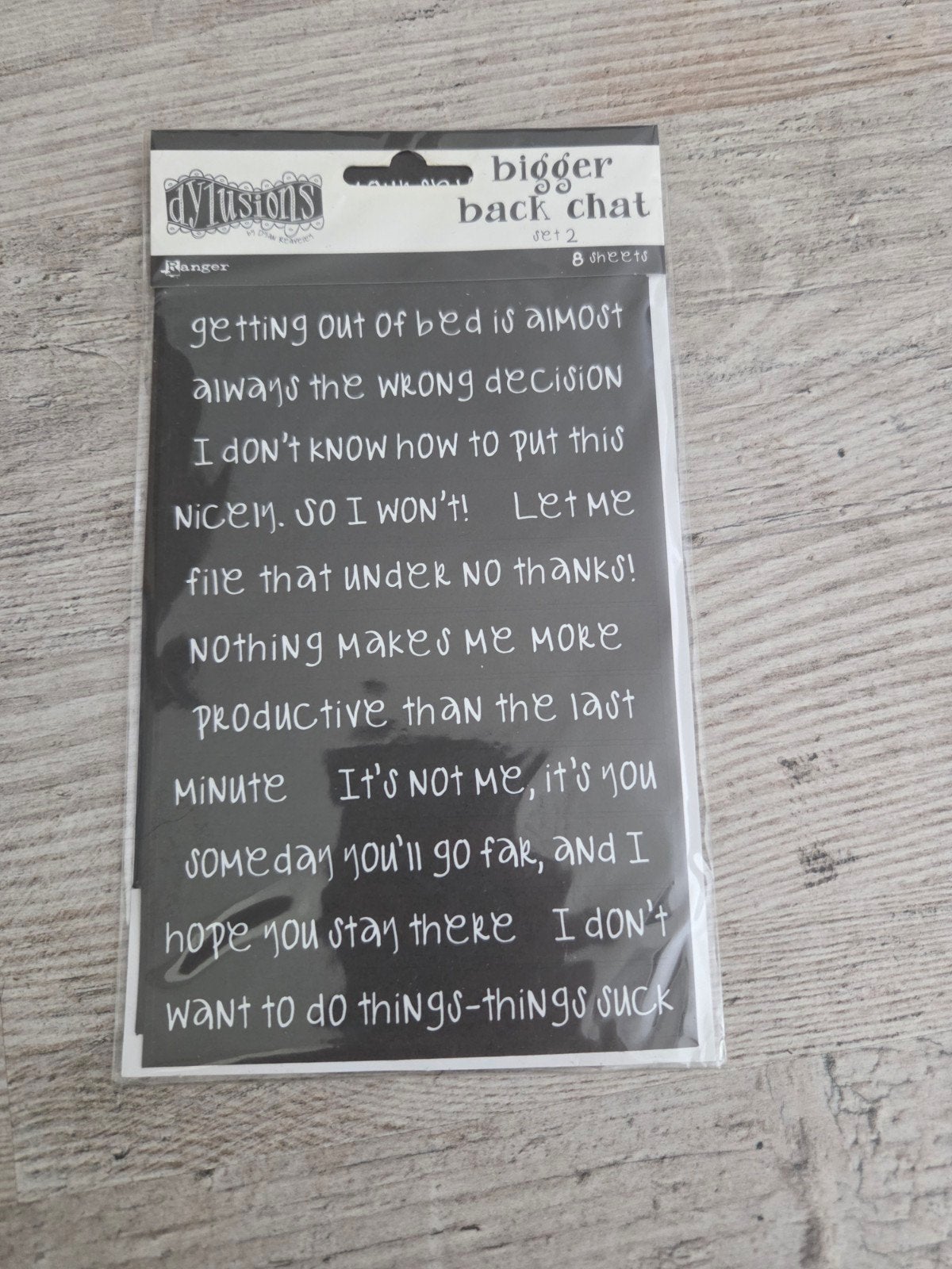 Dylusions Bigger Back Chat Stickers - Sarcastic Quotes, Ophalen of Verzenden, Nieuw, Meerdere stickers