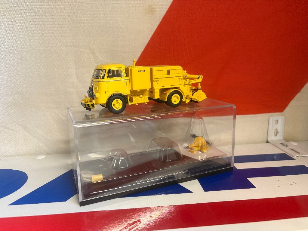 DAF Geesink Veegwagen, Hobby en Vrije tijd, Ophalen, Nieuw, Bus of Vrachtwagen, Lion Toys