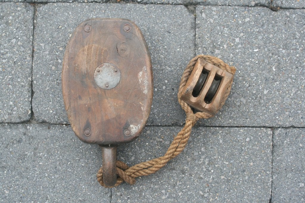 2 industriële houten katrol /takel + gratis 3 houten schaven, Ophalen of Verzenden