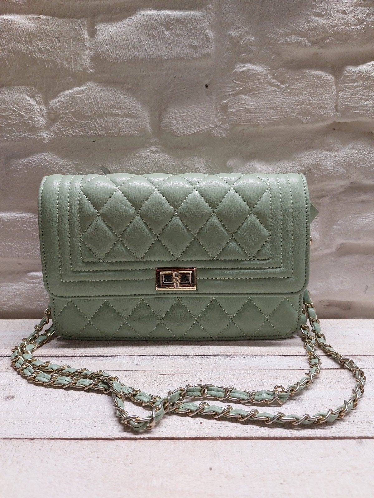 Stijlvolle mintgroene schoudertas met ketting, Verzenden, Zo goed als nieuw, Groen, Schoudertasje
