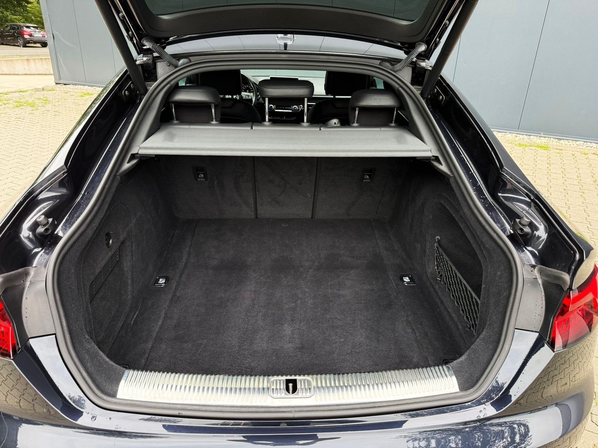 Foto 33 van Audi A5 Sportback 2.0 TFSI MHEV Sport Pro Line virtual / cam