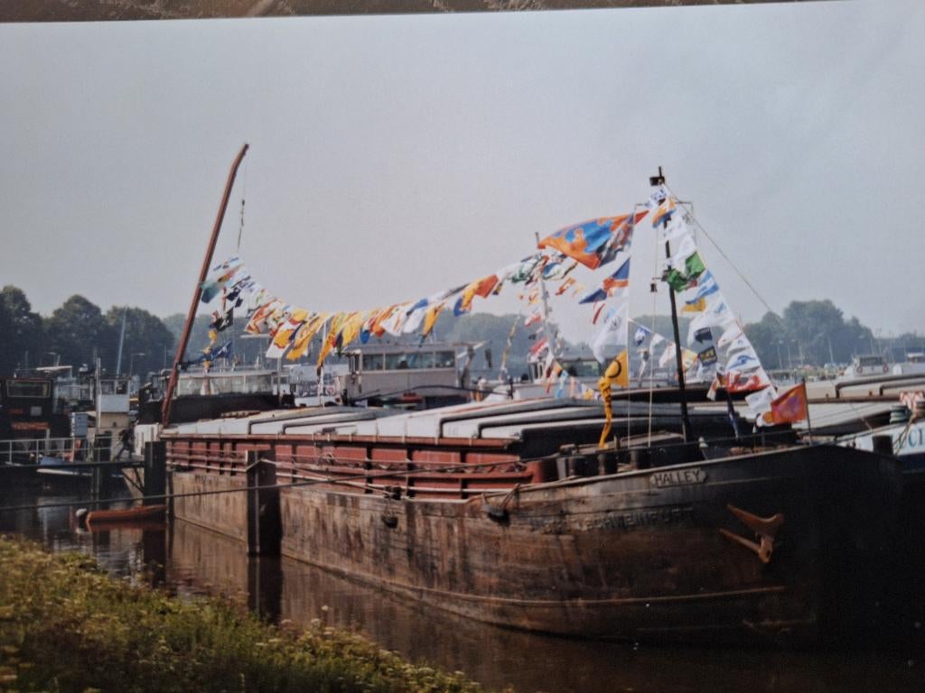 Vlaggen scheepvaart, Ophalen, Gebruikt