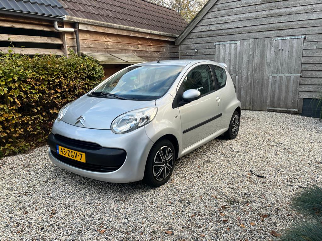 Citroën C1 1.0 3-DRS 2007 Grijs, Auto's, Voorwielaandrijving, 4 stoelen, C1, 68 pk