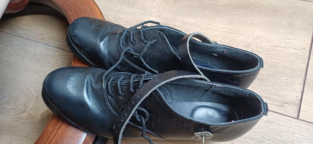 Ierse dansschoenen, Ophalen of Verzenden, Zo goed als nieuw, Schoenen