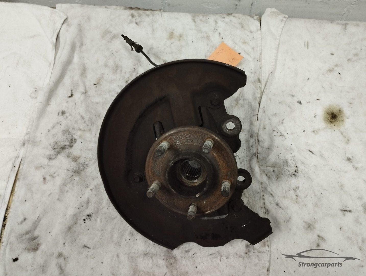 Fusee stuk rechts met wiellager en wielnaaf Ford C-Max 2016, Gebruikt, -, -, Ophalen of Verzenden