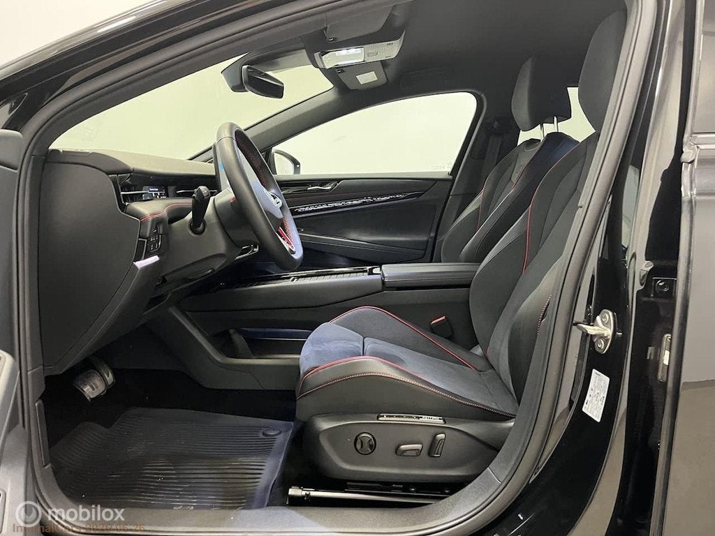 Volkswagen ID.7 Tourer GTX 86 kWh H/K, trekhaak,, Auto's, Volkswagen, Achterwielaandrijving, Gebruikt, 584 km, 2239 kg