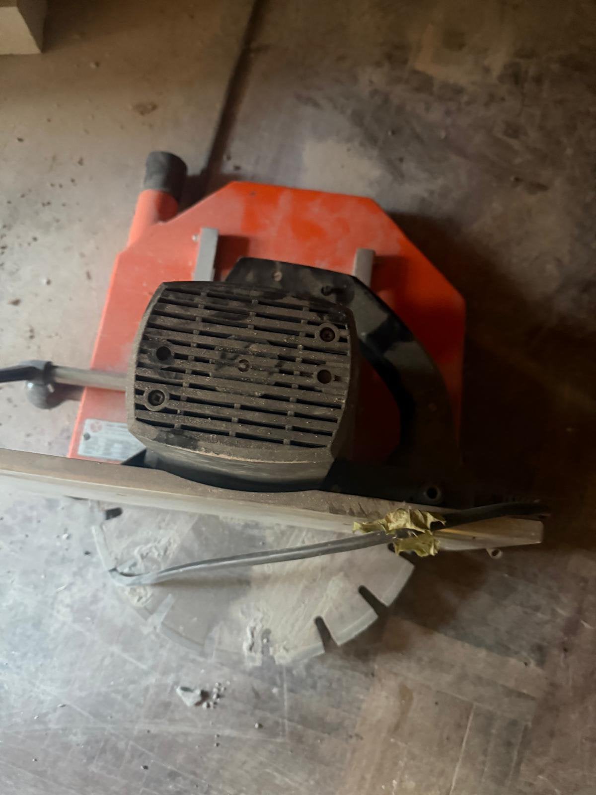 Van Voorden TANDEM Muurzaag 230V + Trafo (Werkend), Doe-het-zelf en Verbouw, Ophalen, Gebruikt, 1200 watt of meer, 70 mm of meer