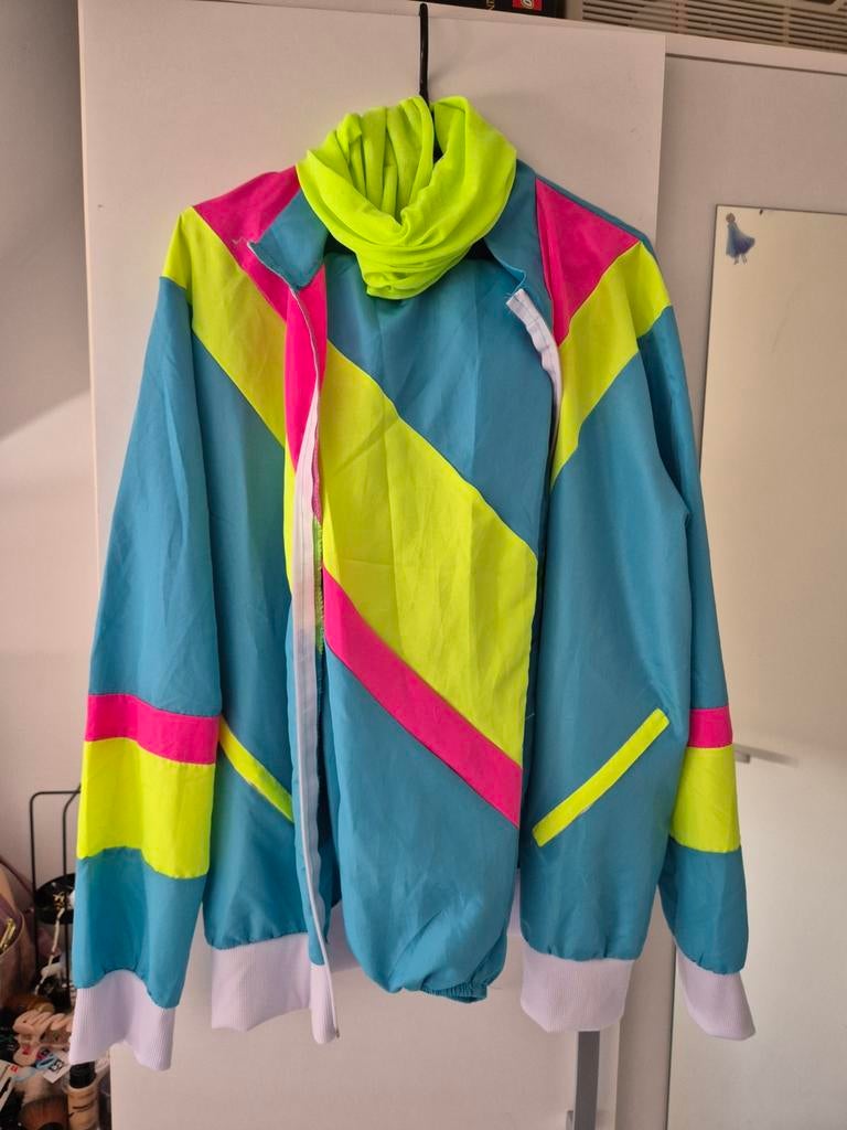 Fout Trainingspak Verkleedkleding Maat M met Accessoires, Kleding | Dames, Ophalen of Verzenden