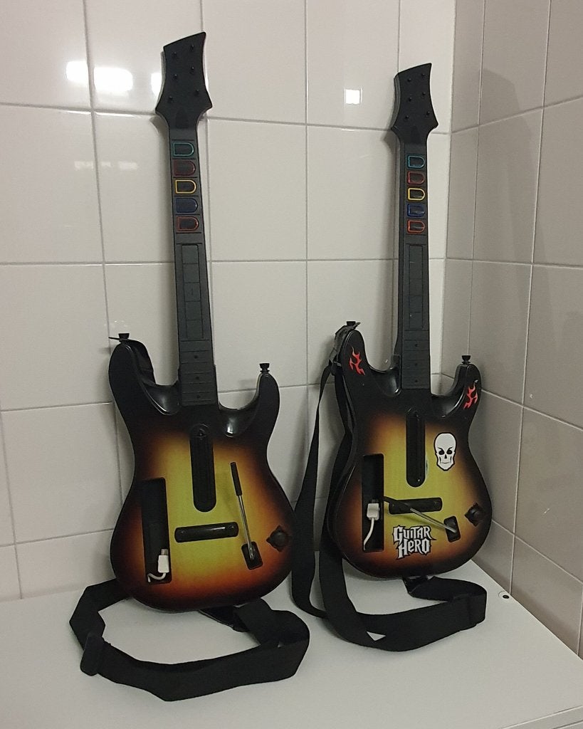 Wii Gitaar Houtprint | Wii Gitaar Hero | Guitar Hero, Spelcomputers en Games, Games | Nintendo Wii, Muziek, Gebruikt, 1 speler