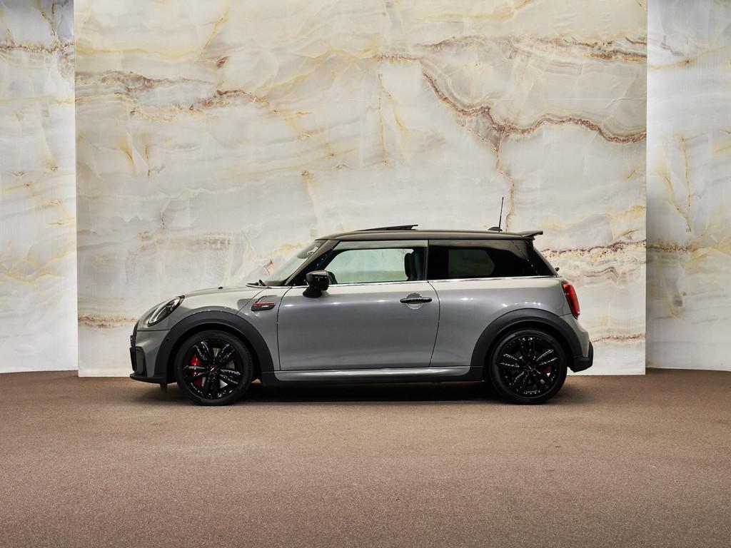 MINI Cooper 2.0 John Cooper Works, pano, HUD, H/K, DCC, keyl, Gebruikt, 4 cilinders, 4 stoelen, Bedrijf