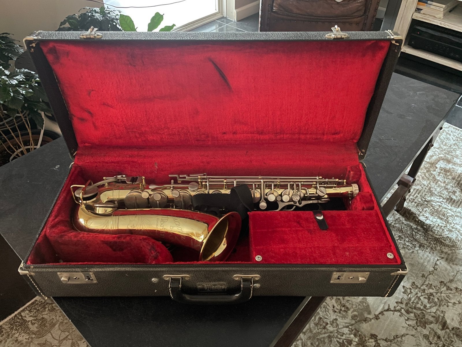 The Martin Indiana alt sax uit 1954, Muziek en Instrumenten, Blaasinstrumenten | Saxofoons, Ophalen, Gebruikt, Alt, Met koffer