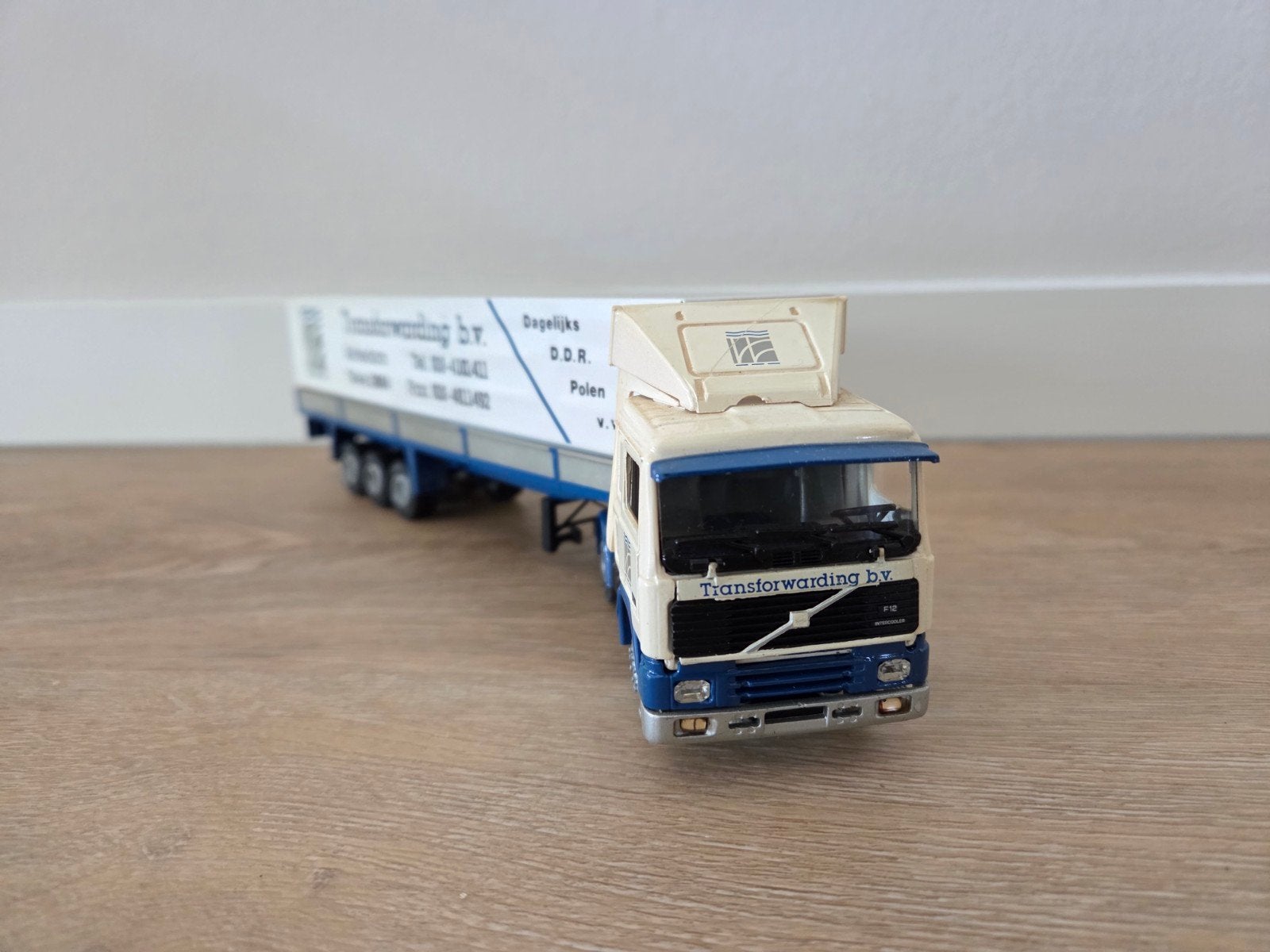 Tekno Volvo F12 Transforwarding, Hobby en Vrije tijd, Modelauto's | 1:50, Ophalen of Verzenden, Gebruikt, Bus of Vrachtwagen, Tekno