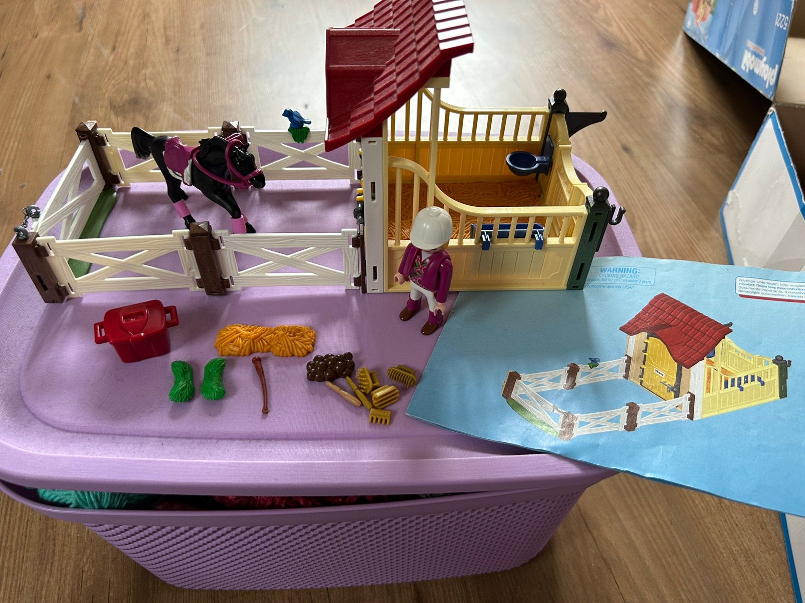 Playmobil 6934 paardenstal, Ophalen of Verzenden, Gebruikt, Poppenhuis