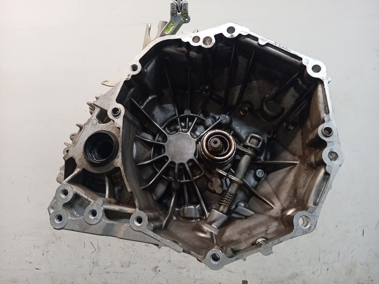 Versnellingsbak schakel Suzuki Ignis, Onderdelen@venauto.nl, Van der Ven Autorecycling B.V., Gebruikt, Ettenseweg 76, 4706 PB Roosendaal, The Netherlands