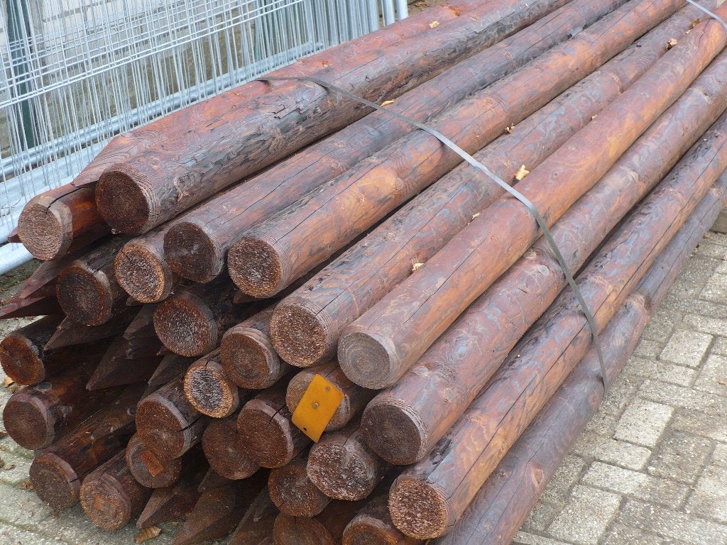 weidepalen afrasterpalen, Meerdere dieren, Geit