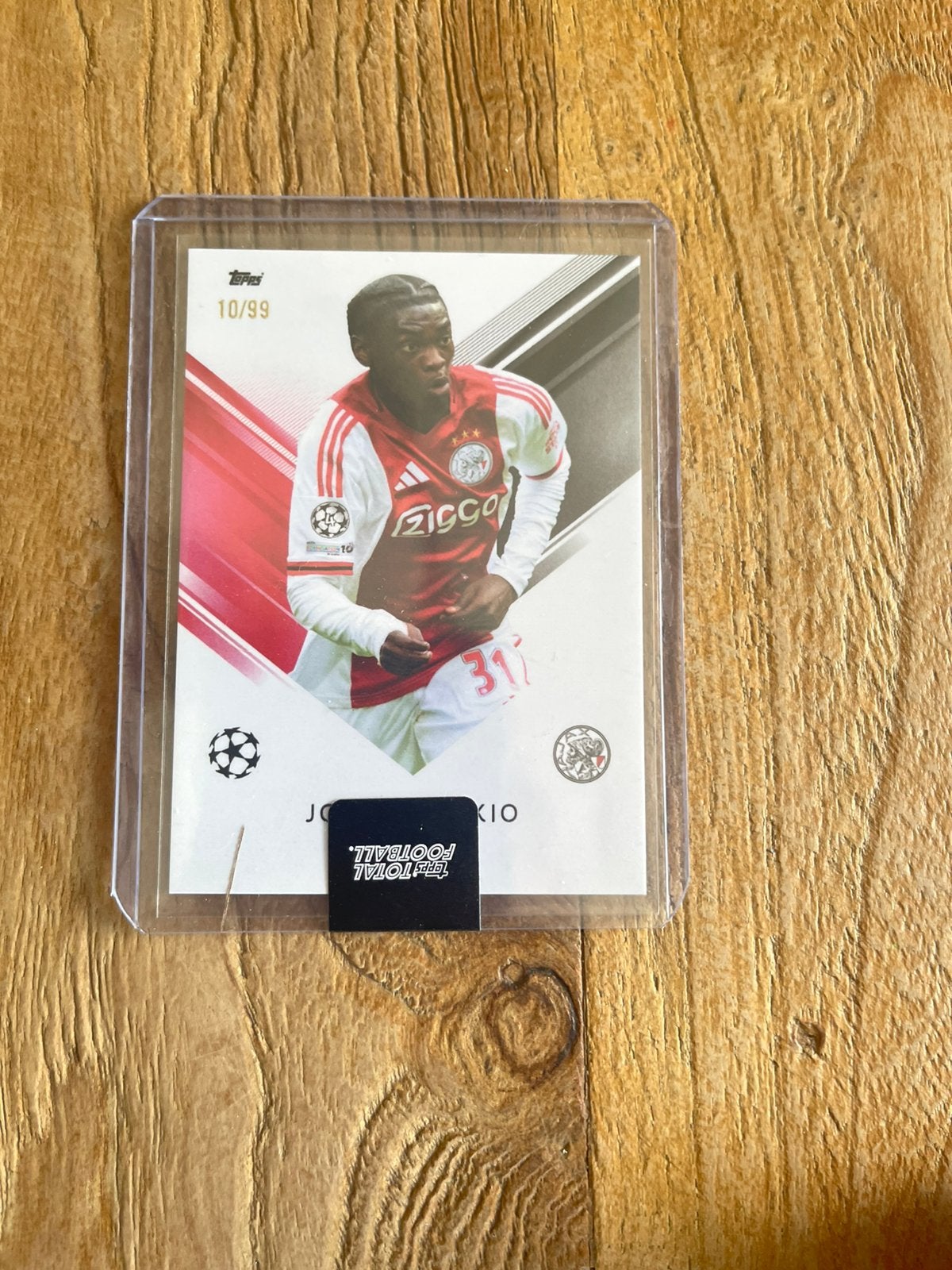 Jorthy Mokio /99 Rookie Ajax Topps Total Football, Ophalen of Verzenden, Zo goed als nieuw, Plaatje