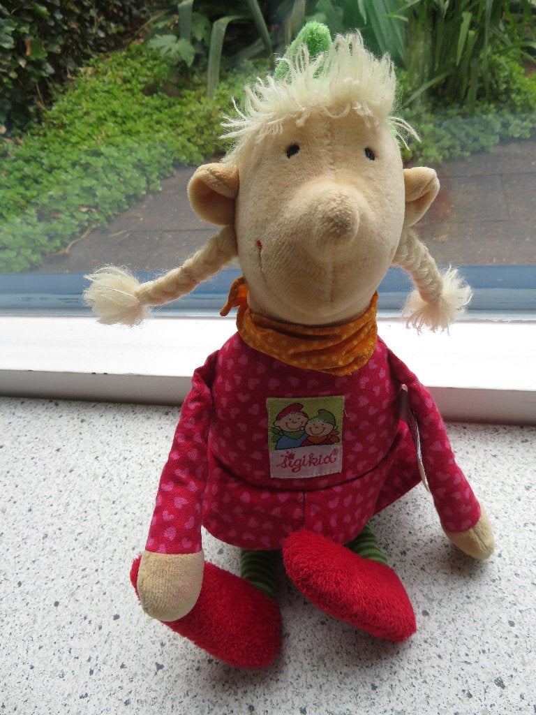 Muziekknuffel Wichtel meisje Zipfli /Zöpfli merk Sigikid, Kinderen en Baby's, Met label, Overige typen, Ophalen of Verzenden, Zo goed als nieuw