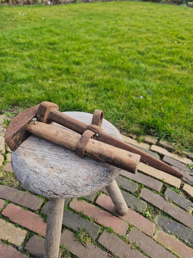 Antieke haarspit / zeisspit, Antiek en Kunst, Antiek | Gereedschap en Instrumenten, Ophalen of Verzenden
