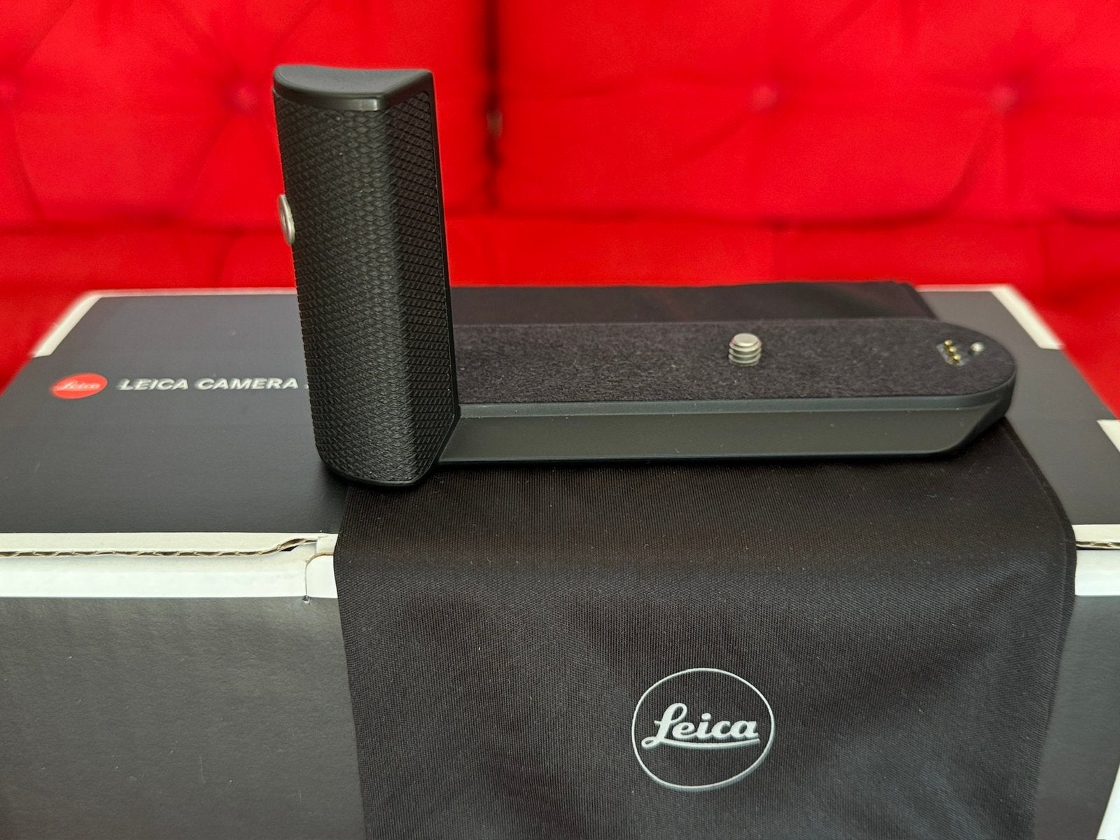 Leica Handgrip HG-DC1 voor Leica Q3 - Als Nieuw -, Ophalen of Verzenden, Zo goed als nieuw