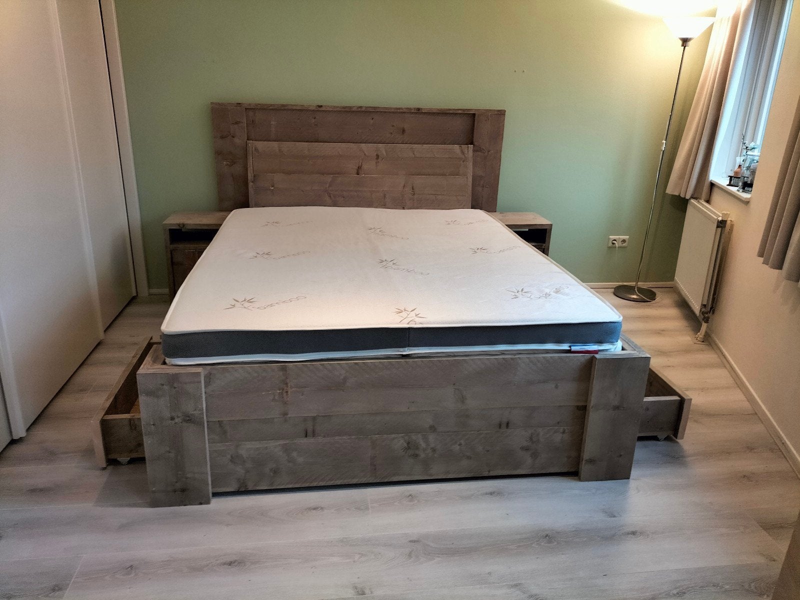complete slaapkamer, Huis en Inrichting, Slaapkamer | Complete slaapkamers, Ophalen of Verzenden, Nieuw, Landelijk