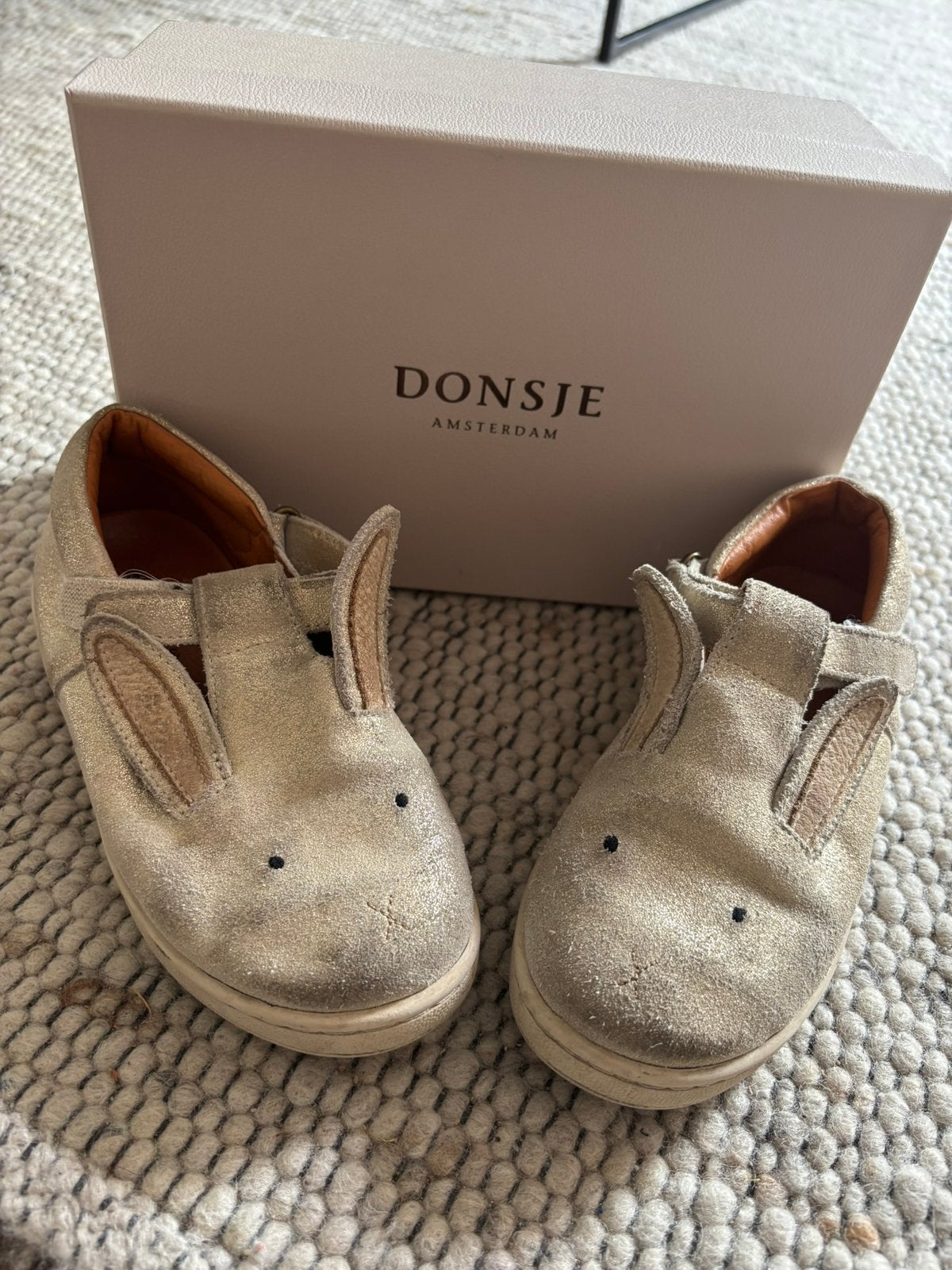 Bunny shoes donsje Amsterdam 30, Kinderen en Baby's, Ophalen of Verzenden, Zo goed als nieuw, Meisje, Schoentjes