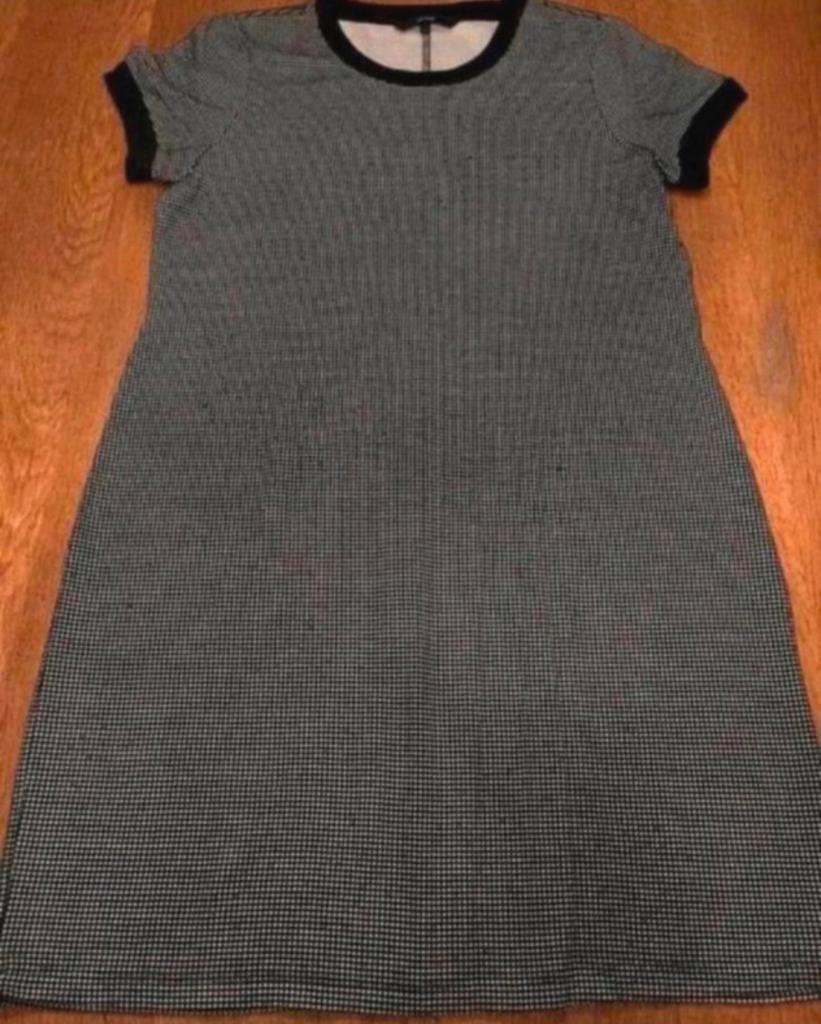 Dames jurk maat L zwart wit, Kleding | Dames, Zwart, Maat 42/44 (L), Ophalen of Verzenden, Zo goed als nieuw
