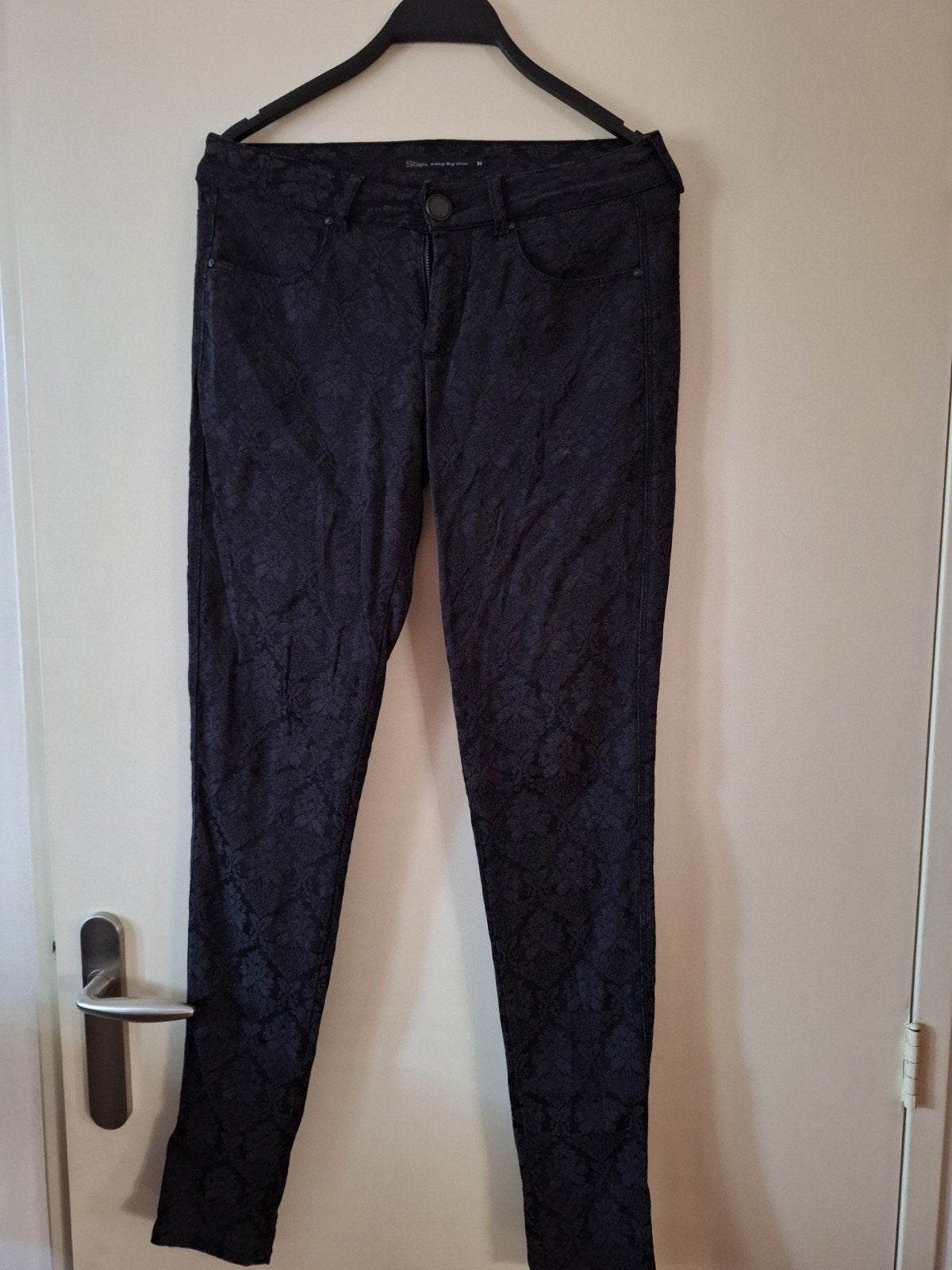 dames broek Steps maat 34  zwart, Kleding | Dames, Zwart, Ophalen of Verzenden, Zo goed als nieuw, Steps