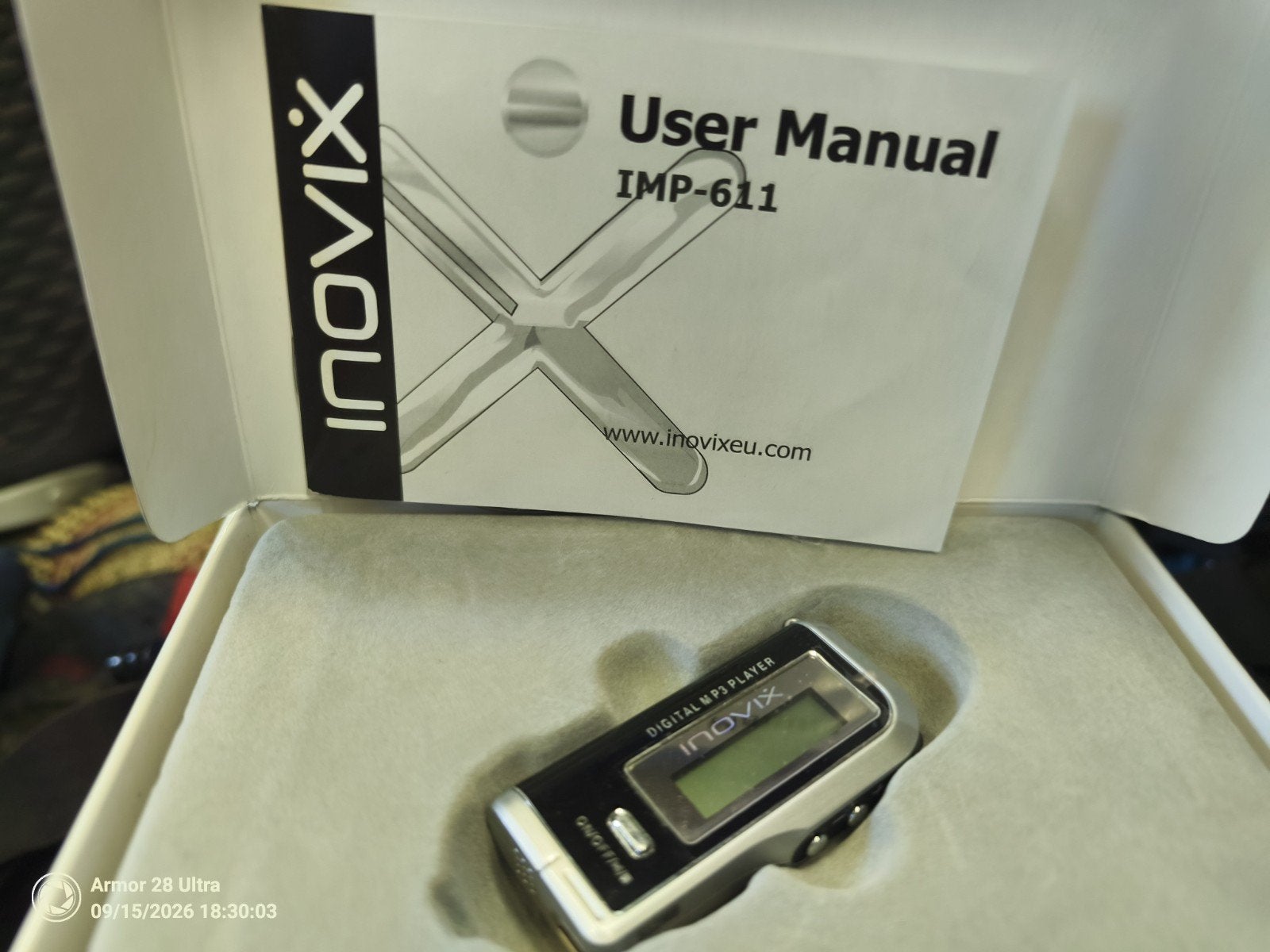 Inovix IMP-611 MP3-speler met FM-radio en 512MB opslag, Audio, Tv en Foto, Ophalen of Verzenden