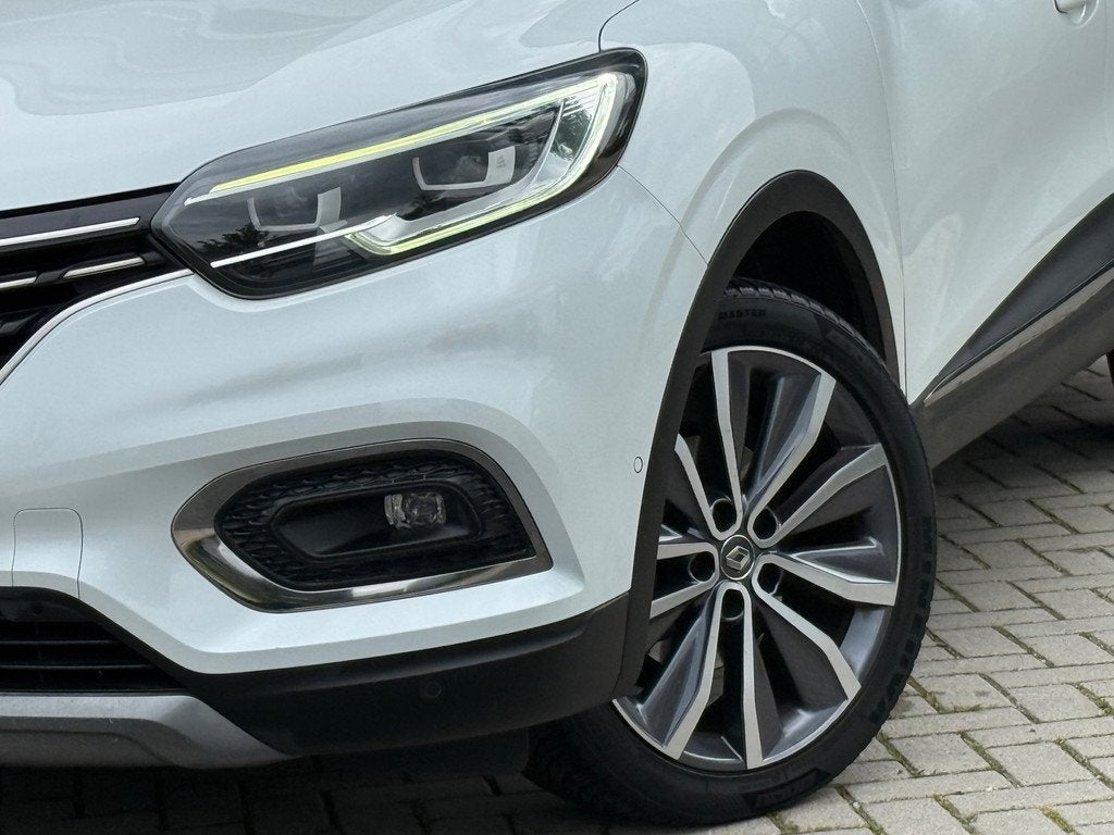 Renault Kadjar 1.3 TCe Zen / AUTOMAAT / LEDER / TREKHAAK CAM, Auto's, Renault, Kadjar, Gebruikt, Euro 6, 4 cilinders