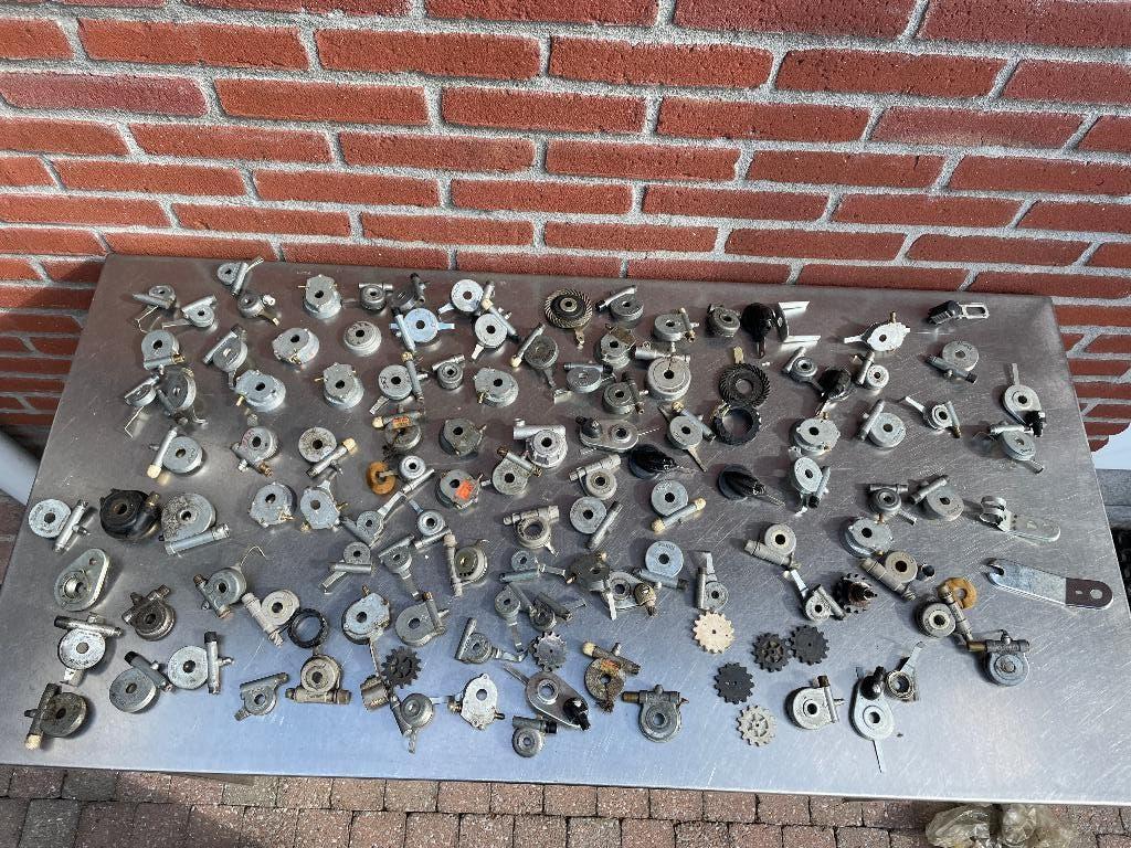 Partij kilometerteller aandrijvingen vdo veglia brommers, Ophalen of Verzenden, Nieuw, Overige typen, Overige merken