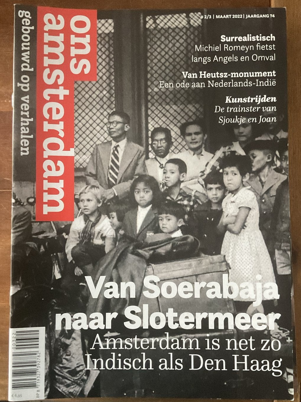 Ons Amsterdam - Maart 2022 - Van Soerabaja naar Slotermeer, Boeken, Verzenden, Zo goed als nieuw, Overige typen