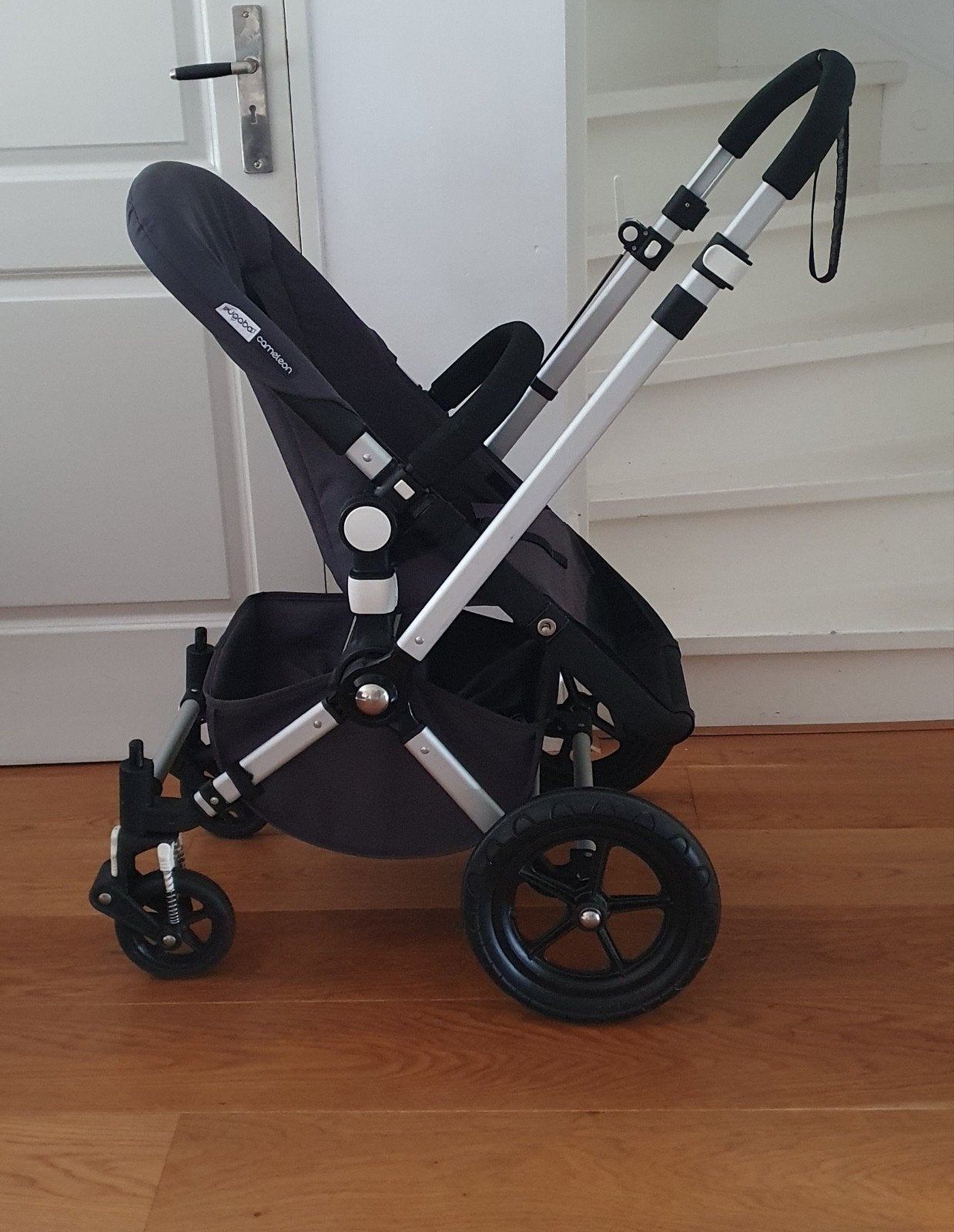 Foto 8 van Mooie Bugaboo Cameleon 2 Combi kinderwagen met accessoires